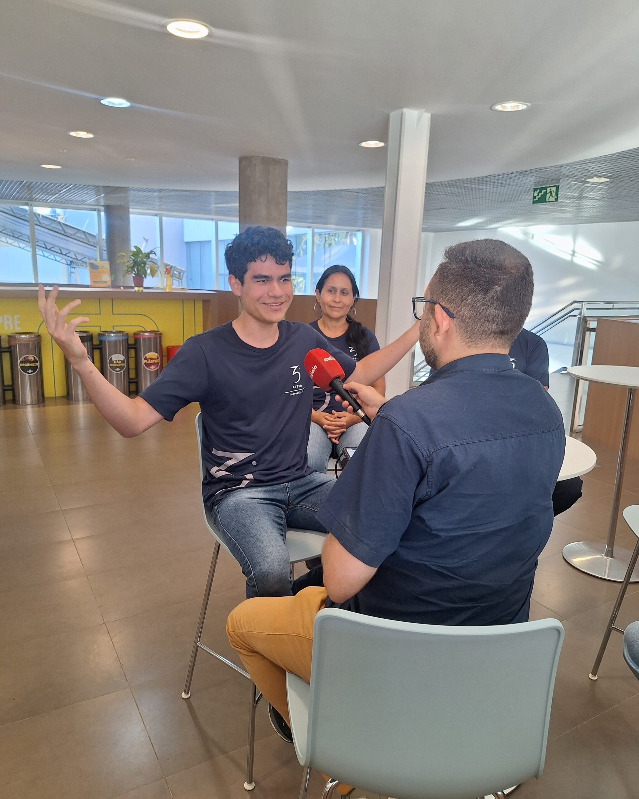 c00863b2-213f-4f6f-a70d-4e10564ba3a0