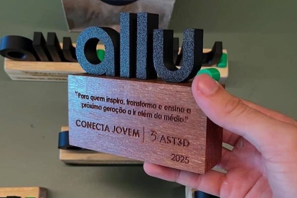 4686B0DE-1B1A-4101-A634-3CC889E2FFBC